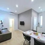 Διαμέρισμα Vatican Luxury Corner